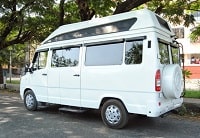 tempo traveller